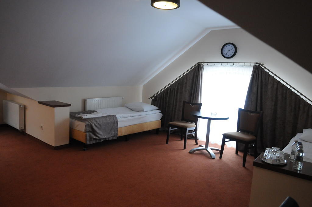 Hotel Martex Plonsk Room photo