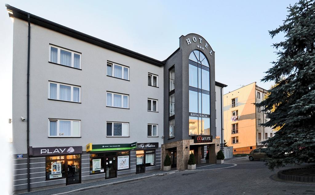 Hotel Martex Plonsk Exterior photo